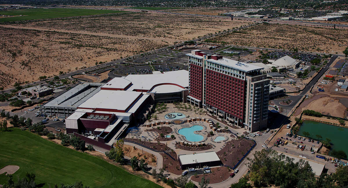 Want to Stay & Play at Talking Stick Golf Resort?